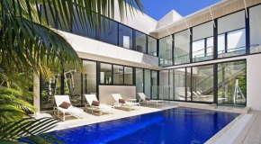 Luxury Retreat with Private Beach & Jetty